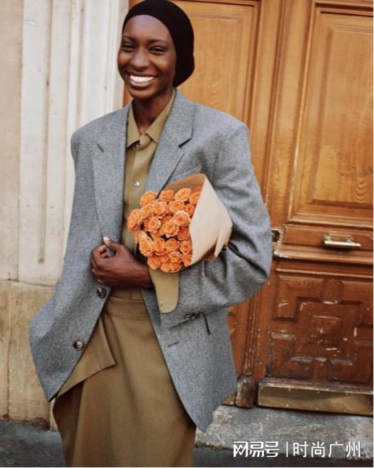 通牛网 时尚媒体 | AMI PARIS 2025秋冬系列广告大片 | 广州时尚媒体