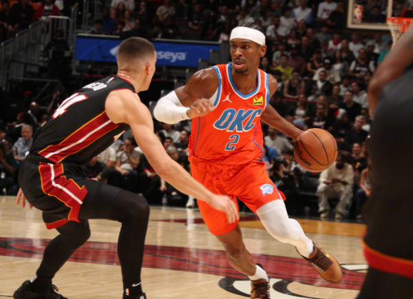 证配所配资 开局意外五连败，谁都打不过，两位核心轮流受伤！你们趁早重建吧