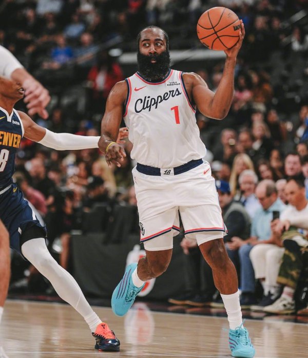 好多牛 102比94！全美直播！你瞧明白：快船队的4大改变了吗？